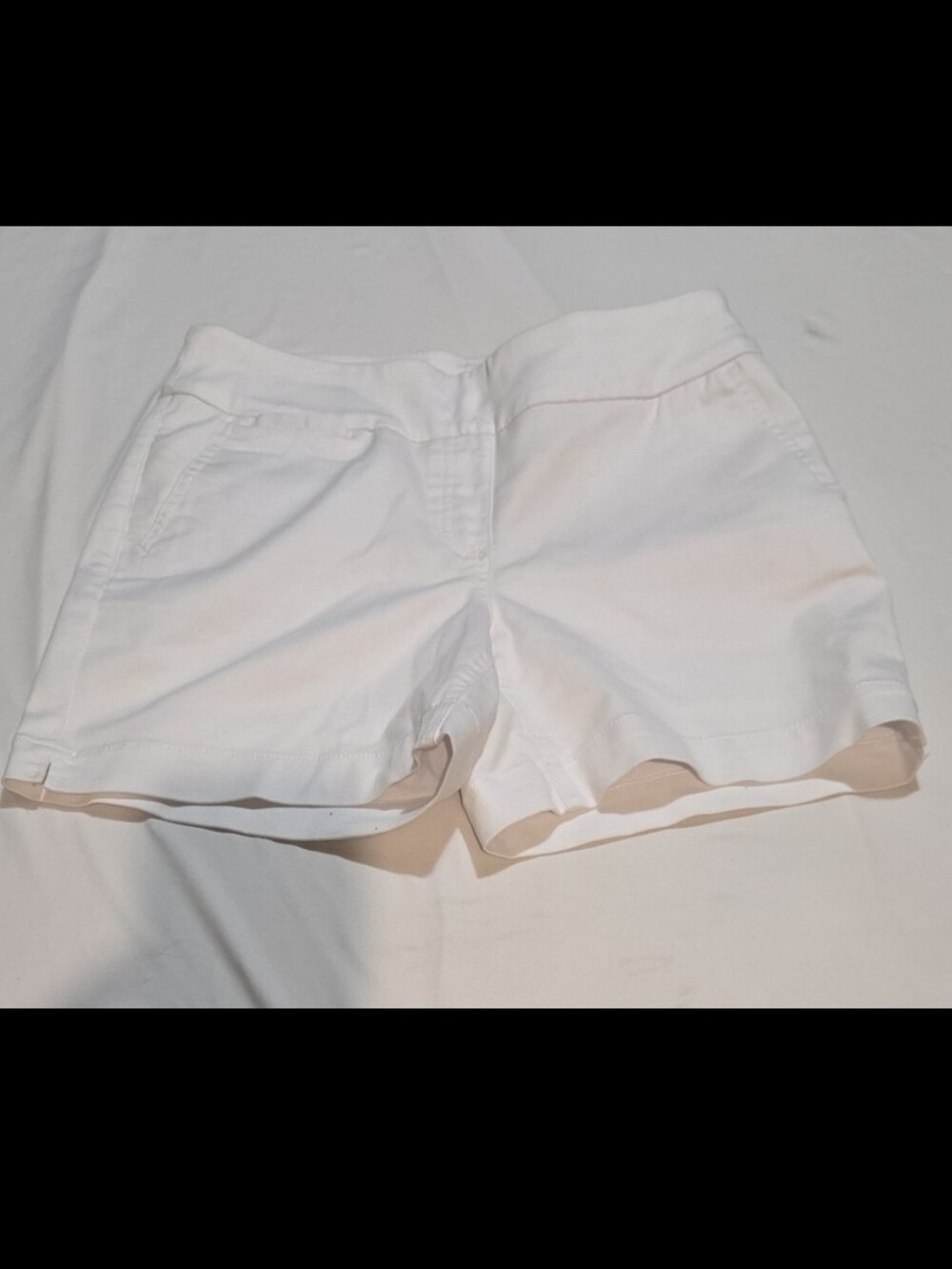 Westbound women's 10 petite white shorts #05